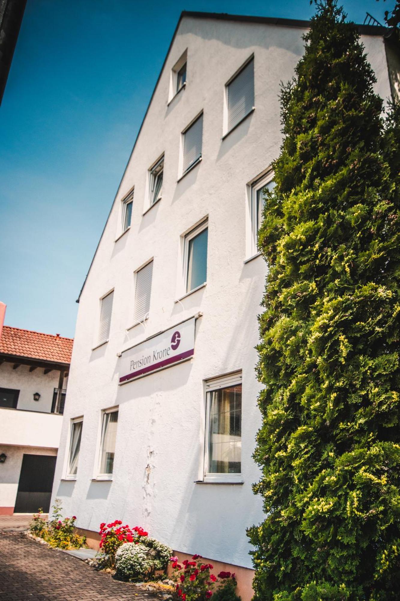 Pension Krone Schwäbisch Gmünd Eksteriør billede